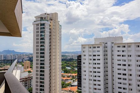 Apartamento à venda com 218m², 3 quartos e 4 vagas Apartamento à venda com 218m², 3 quartos e 4 vagasVista da Varanda