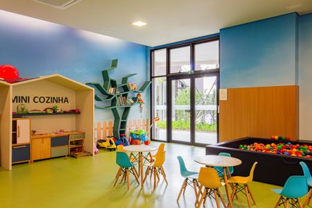 Apartamento à venda com 218m², 3 quartos e 4 vagas Apartamento à venda com 218m², 3 quartos e 4 vagasBrinquedoteca