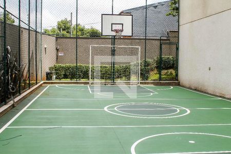 Apartamento à venda com 218m², 3 quartos e 4 vagas Apartamento à venda com 218m², 3 quartos e 4 vagasQuadra Esportiva