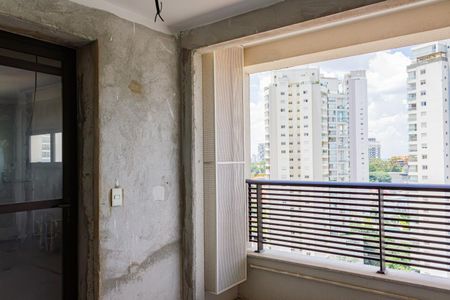 Apartamento à venda com 218m², 3 quartos e 4 vagas Apartamento à venda com 218m², 3 quartos e 4 vagasÁrea de Serviço