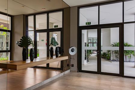 Apartamento à venda com 218m², 3 quartos e 4 vagas Apartamento à venda com 218m², 3 quartos e 4 vagasHall social