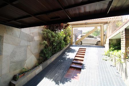 Casa à venda com 167m², 4 quartos e 4 vagasGaragem