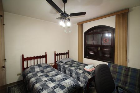 Casa à venda com 167m², 4 quartos e 4 vagasQuarto 1