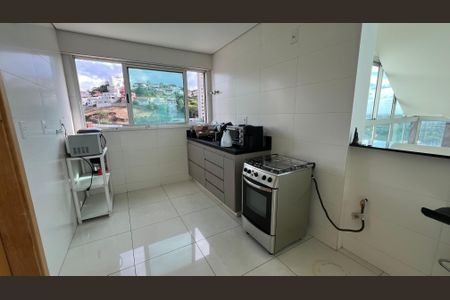 Apartamento à venda com 507m², 4 quartos e 6 vagas Apartamento à venda com 507m², 4 quartos e 6 vagasCozinha