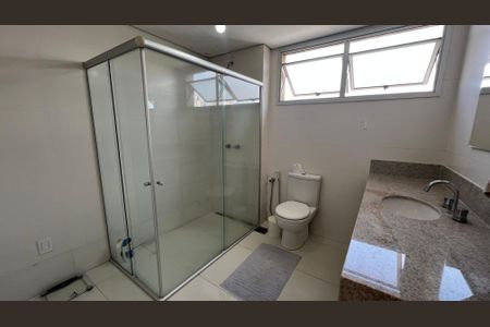 Apartamento à venda com 507m², 4 quartos e 6 vagas Apartamento à venda com 507m², 4 quartos e 6 vagasBanheiro Suite