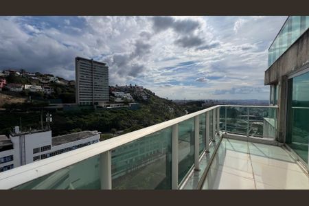 Apartamento à venda com 507m², 4 quartos e 6 vagas Apartamento à venda com 507m², 4 quartos e 6 vagasVaranda