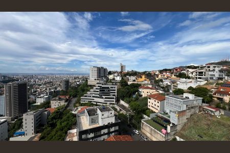 Apartamento à venda com 507m², 4 quartos e 6 vagas Apartamento à venda com 507m², 4 quartos e 6 vagasVista
