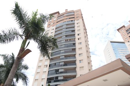 Apartamento para alugar com 85m², 3 quartos e 2 vagasFachada