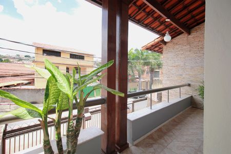 Casa à venda com 270m², 4 quartos e 4 vagasVaranda da Sala