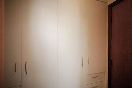 Casa à venda com 270m², 4 quartos e 4 vagasCloset da Suite