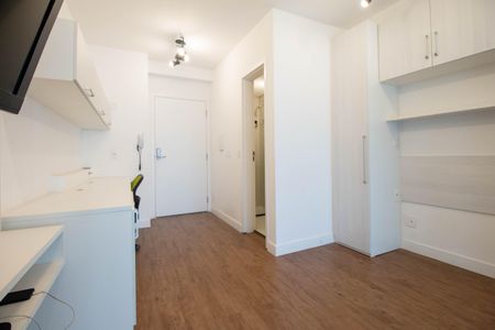 Studio para alugar com 33m², 1 quarto e 1 vaga Studio para alugar com 33m², 1 quarto e 1 vagaSala/Quarto