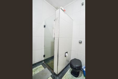 Casa para alugar com 300m², 3 quartos e 2 vagas Casa para alugar com 300m², 3 quartos e 2 vagasBanheiro 1