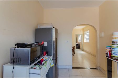 Casa à venda com 533m², 2 quartos e 2 vagas Casa à venda com 533m², 2 quartos e 2 vagasCozinha