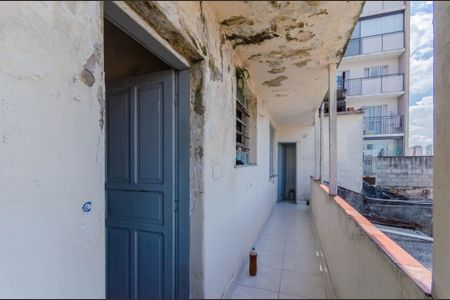 Casa à venda com 533m², 2 quartos e 2 vagas Casa à venda com 533m², 2 quartos e 2 vagasÁrea de Serviço