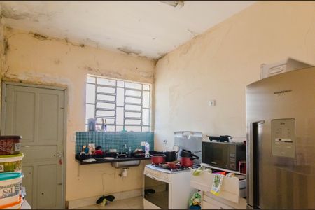 Casa à venda com 533m², 2 quartos e 2 vagas Casa à venda com 533m², 2 quartos e 2 vagasCozinha