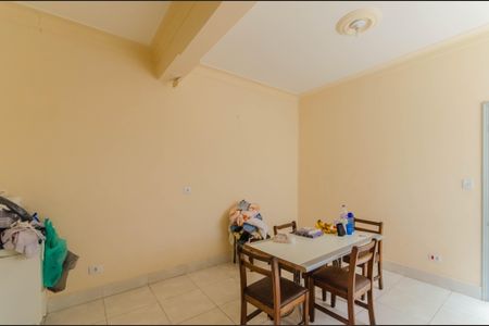 Casa à venda com 533m², 2 quartos e 2 vagas Casa à venda com 533m², 2 quartos e 2 vagasSala de Jantar