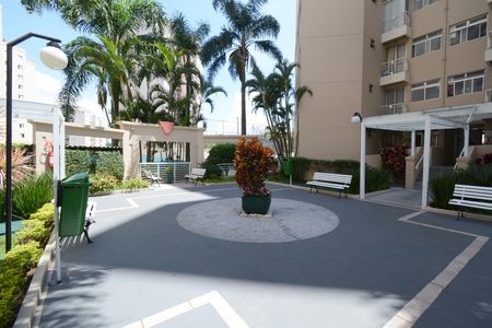 Apartamento para alugar com 52m², 2 quartos e 1 vagaÁrea comum