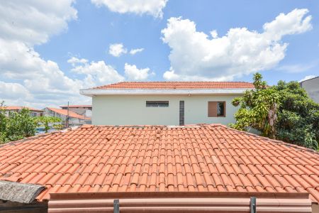 Casa à venda com 176m², 4 quartos e 3 vagas Casa à venda com 176m², 4 quartos e 3 vagasVista do Quarto 2