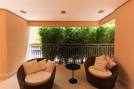 Apartamento para alugar com 74m², 3 quartos e 1 vagaÁrea comum - Piscina