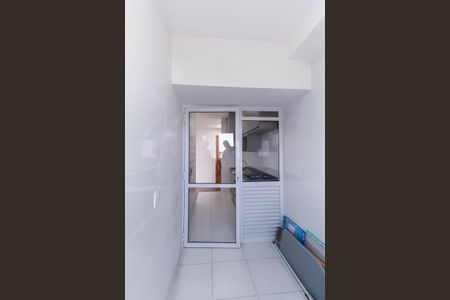 Apartamento para alugar com 74m², 3 quartos e 1 vagaÁrea de Serviço