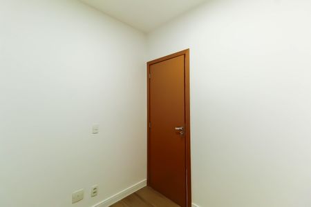Apartamento para alugar com 74m², 3 quartos e 1 vagaQuarto 3