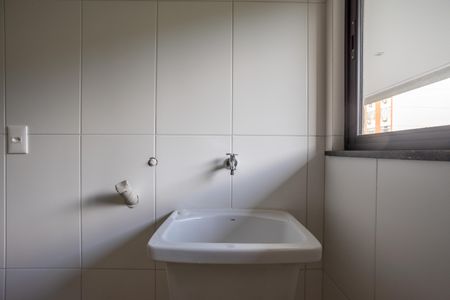 Apartamento à venda com 84m², 2 quartos e 1 vagaÁrea de Serviço