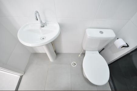 Apartamento para alugar com 34m², 2 quartos e sem vagaBanheiro