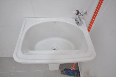 Apartamento para alugar com 34m², 2 quartos e sem vagaÁrea de Serviço