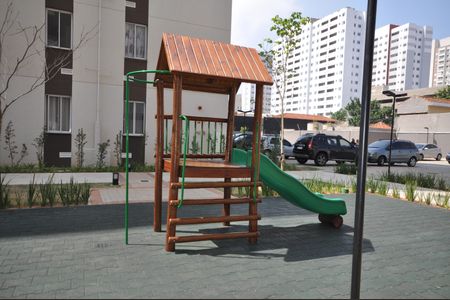 Apartamento para alugar com 34m², 2 quartos e sem vagaÁrea comum - Playground