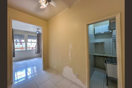 Apartamento à venda com 38m², 1 quarto e sem vagaCorredor