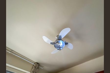 Apartamento à venda com 38m², 1 quarto e sem vagaSala