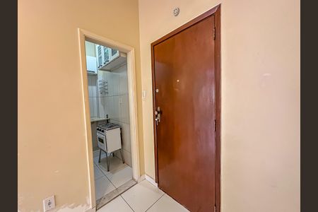 Apartamento à venda com 38m², 1 quarto e sem vagaCorredor