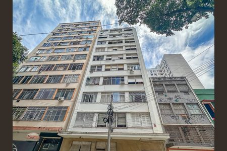 Apartamento à venda com 38m², 1 quarto e sem vagaFachada