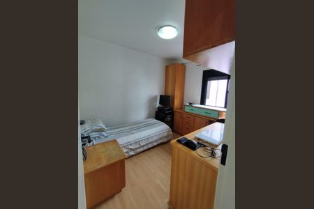 Apartamento à venda com 125m², 4 quartos e 3 vagas Apartamento à venda com 125m², 4 quartos e 3 vagasQuarto 1