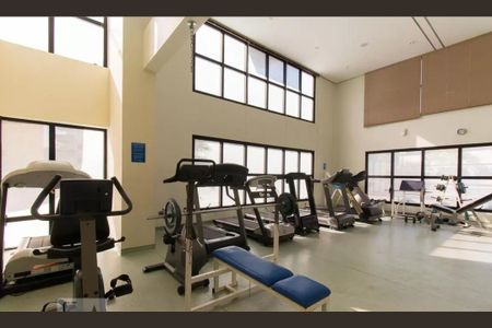 Apartamento à venda com 125m², 4 quartos e 3 vagas Apartamento à venda com 125m², 4 quartos e 3 vagasÁrea comum - Academia