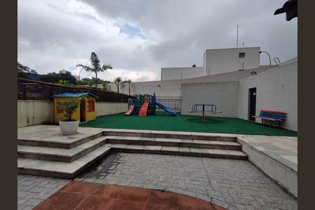 Apartamento à venda com 125m², 4 quartos e 3 vagas Apartamento à venda com 125m², 4 quartos e 3 vagasÁrea comum - Playground