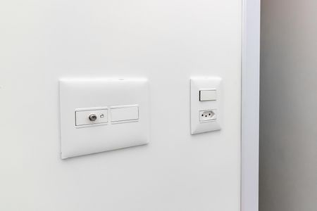 Apartamento à venda com 233m², 4 quartos e 3 vagas Apartamento à venda com 233m², 4 quartos e 3 vagasQuarto de Serviço