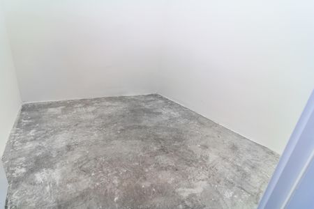 Apartamento à venda com 233m², 4 quartos e 3 vagas Apartamento à venda com 233m², 4 quartos e 3 vagasQuarto de Serviço