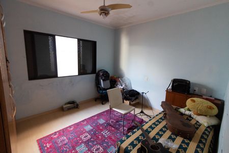 Casa à venda com 172m², 3 quartos e 3 vagasQUARTO 3