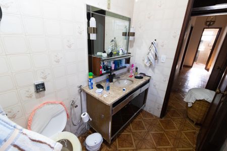 Casa à venda com 172m², 3 quartos e 3 vagasBANHEIRO DA SUITE