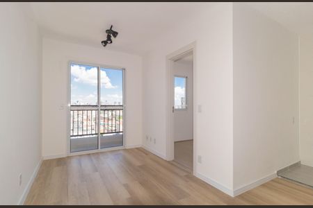 Apartamento para alugar com 37m², 2 quartos e sem vaga Apartamento para alugar com 37m², 2 quartos e sem vagaSala