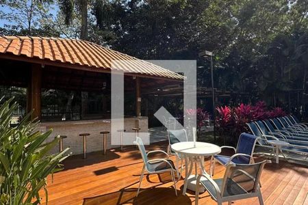 Apartamento à venda com 187m², 4 quartos e 3 vagas Apartamento à venda com 187m², 4 quartos e 3 vagasCondomínio