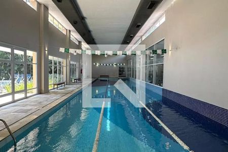 Apartamento à venda com 187m², 4 quartos e 3 vagas Apartamento à venda com 187m², 4 quartos e 3 vagasÁrea comum - Piscina