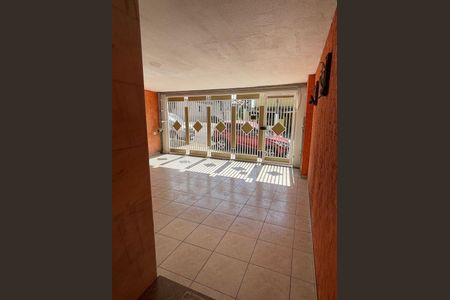 Casa à venda com 200m², 3 quartos e 2 vagas Casa à venda com 200m², 3 quartos e 2 vagasGaragem