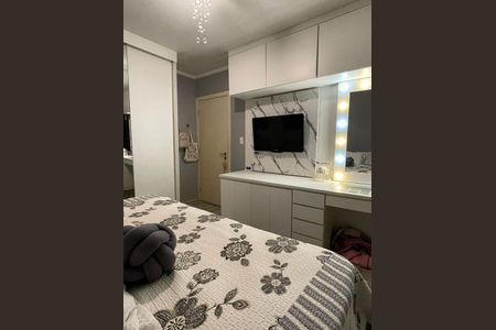 Casa à venda com 200m², 3 quartos e 2 vagas Casa à venda com 200m², 3 quartos e 2 vagasQuarto 2