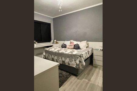 Casa à venda com 200m², 3 quartos e 2 vagas Casa à venda com 200m², 3 quartos e 2 vagasQuarto 2