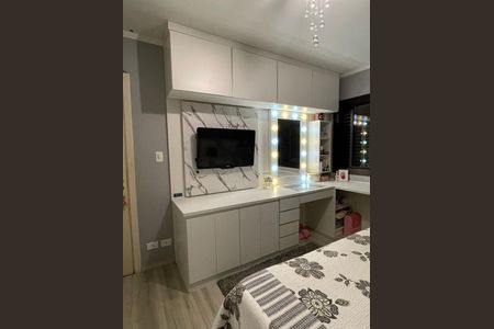 Casa à venda com 200m², 3 quartos e 2 vagas Casa à venda com 200m², 3 quartos e 2 vagasQuarto 2