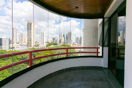 Apartamento à venda com 286m², 4 quartos e 3 vagasVaranda da Sala 1