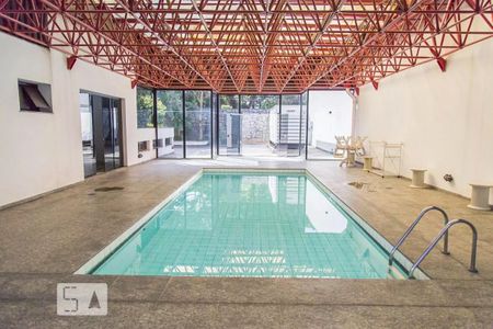 Apartamento à venda com 286m², 4 quartos e 3 vagasÁrea comum - Piscina