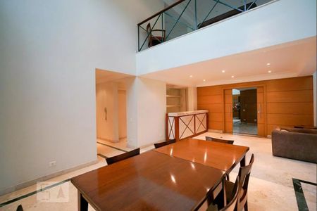 Apartamento à venda com 286m², 4 quartos e 3 vagasÁrea comum